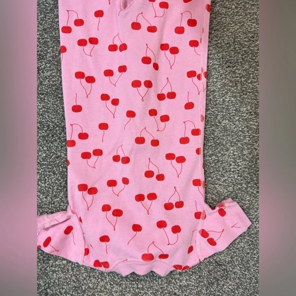 HANNA ANDERSSON CHERRIES SHORTIE SLEEPER 2 WAY ZIPPER 12-18 months